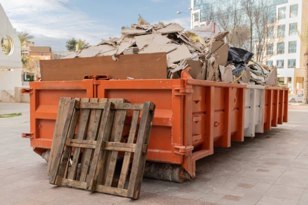 Best Commercial Cleanout Services  in Helmetta, NJ